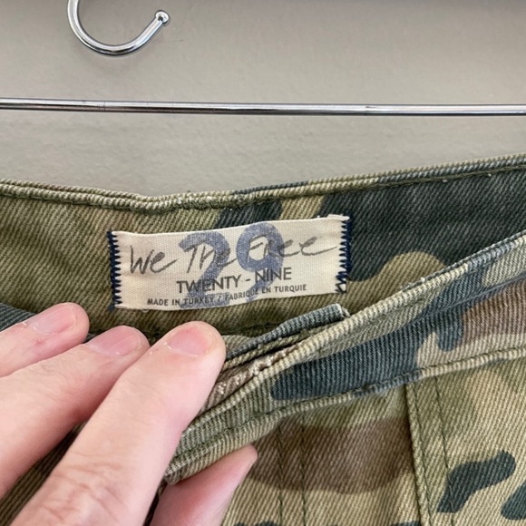 Free People We The Free Remy Camo Capris - Picture 6 of 6